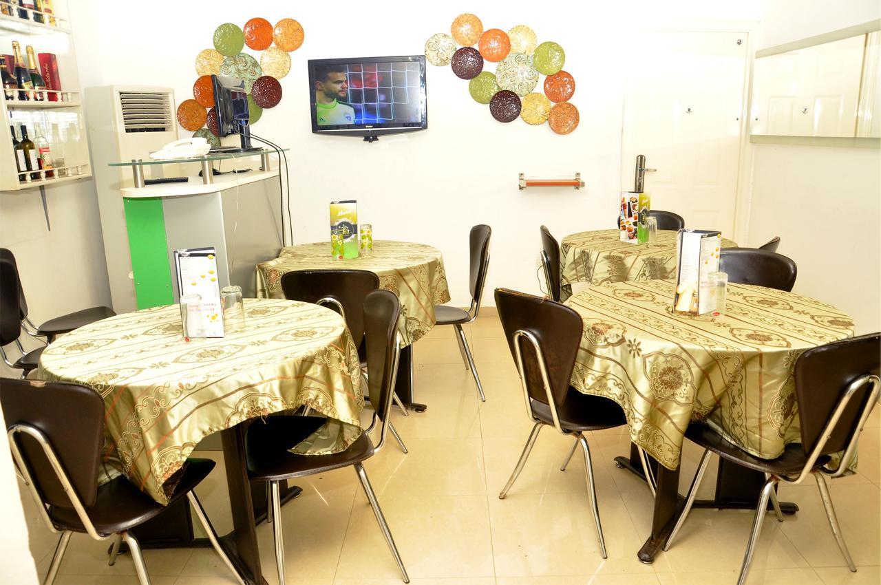 Theodawn Hotels @ Suite 29 Ikeja Luaran gambar