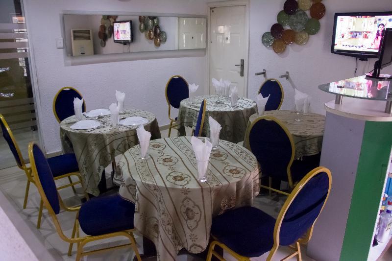 Theodawn Hotels @ Suite 29 Ikeja Luaran gambar