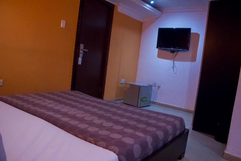 Theodawn Hotels @ Suite 29 Ikeja Luaran gambar